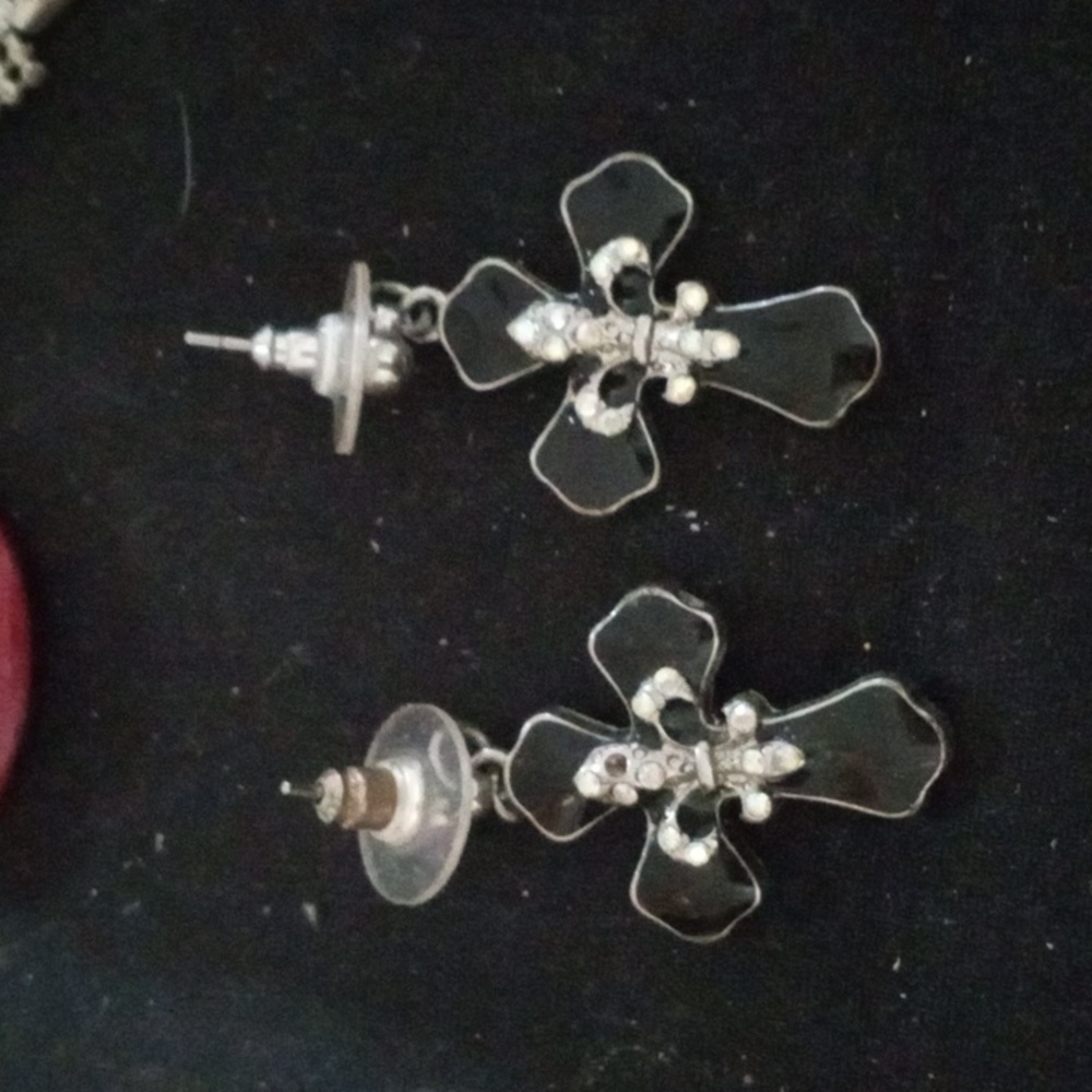 COPY - Cross Black and Silver earrings